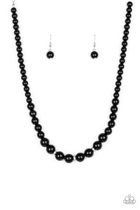 ROYAL ROMANCE BLACK NECKLACE