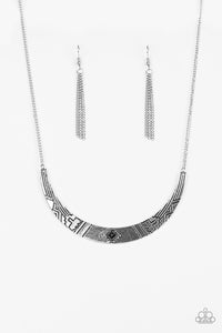 ARIZONA ADVENTURE BLACK NECKLACE