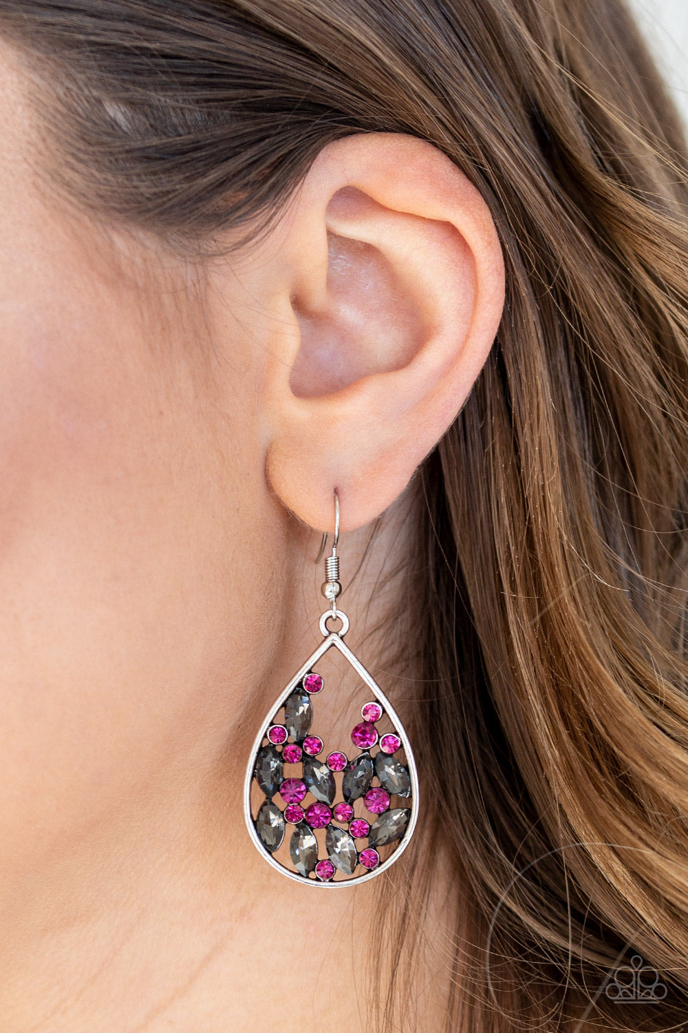 CASH OR CRYSTAL? PINK EARRINGS