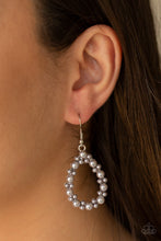 Load image into Gallery viewer, Pearl Spectacular - Silver EARRINGS
